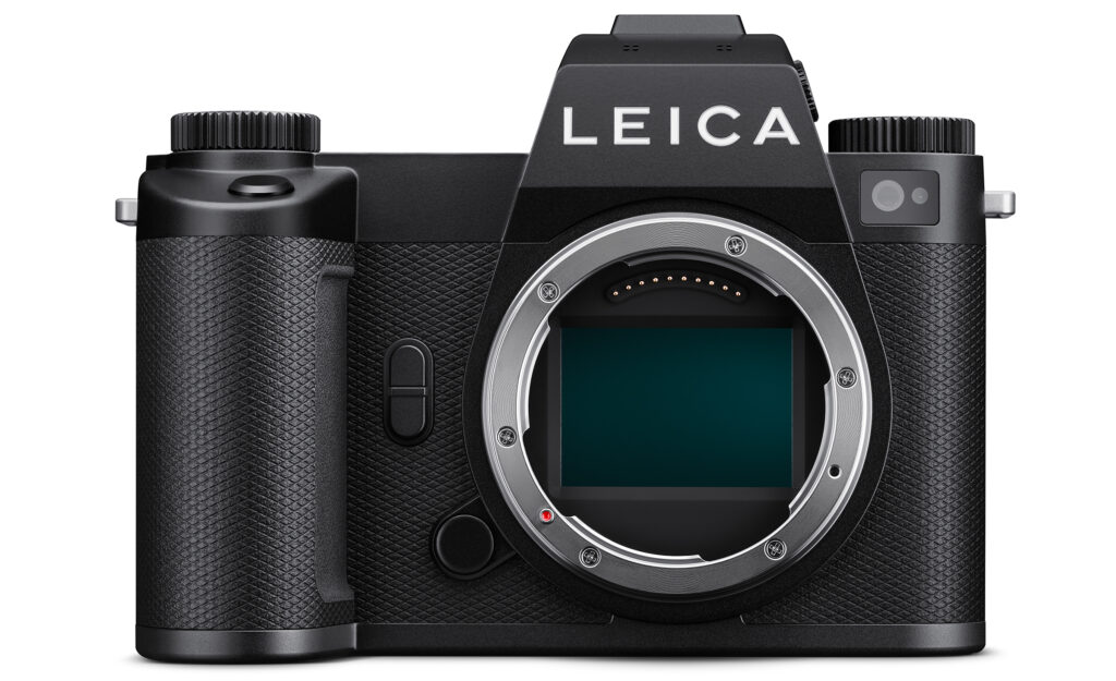 10664_Leica_SL3-P_front_sensor_LoRes