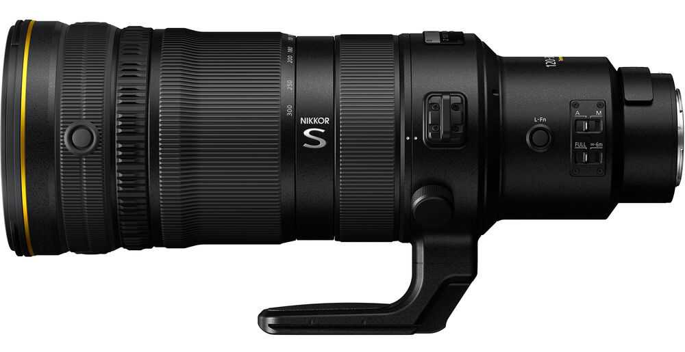 Nikon NIKKOR Z 120-300mm f2.8 TC VR S 4