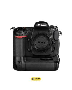 Nikon D300 + MB-D10 (6.300clics) Used