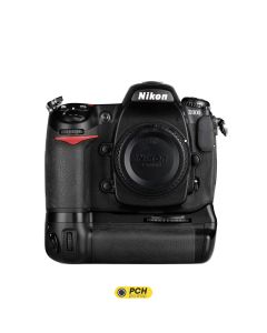 Nikon D300 + MB-D10 (11.900clics) Used