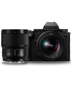 Panasonic LUMIX S5II X + 20-60mm f/3.5-5.6 + 50mm f1.8