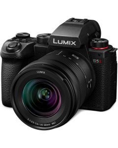 Panasonic Lumix S5 II + S 20-60mm f/3.5-5.6