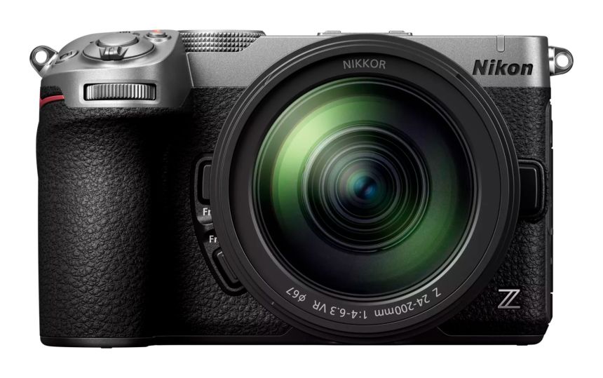 Nikon Z5 IIC Silver Lens Kit w/24-200mm f/4.5-6.3 VR